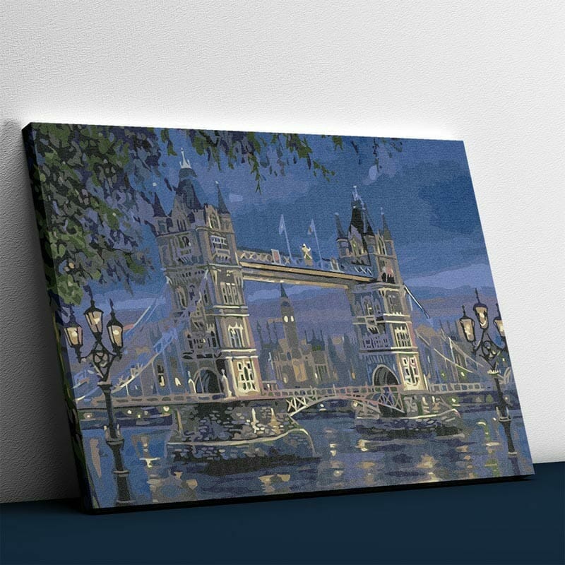 Schöne Brücke bei Nacht